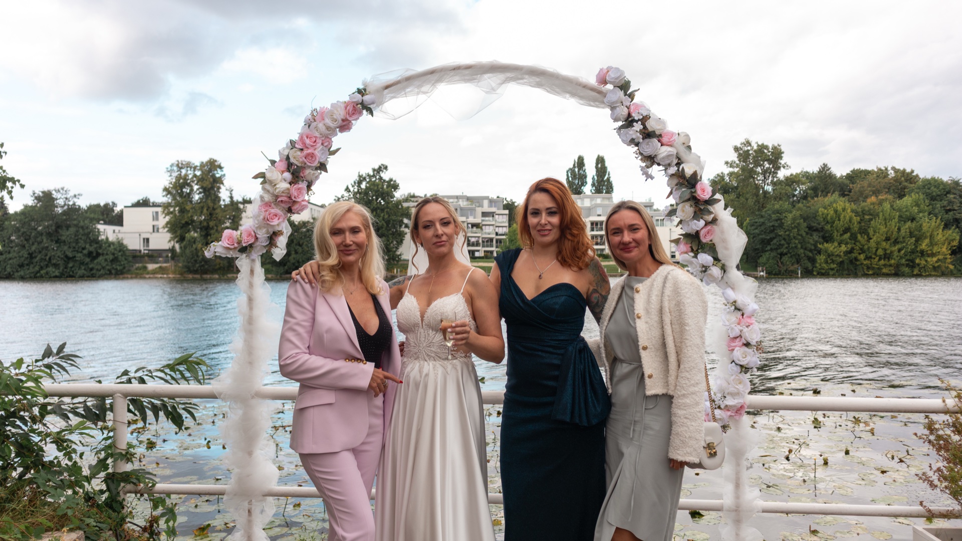 Hochzeiten am Spreeufer